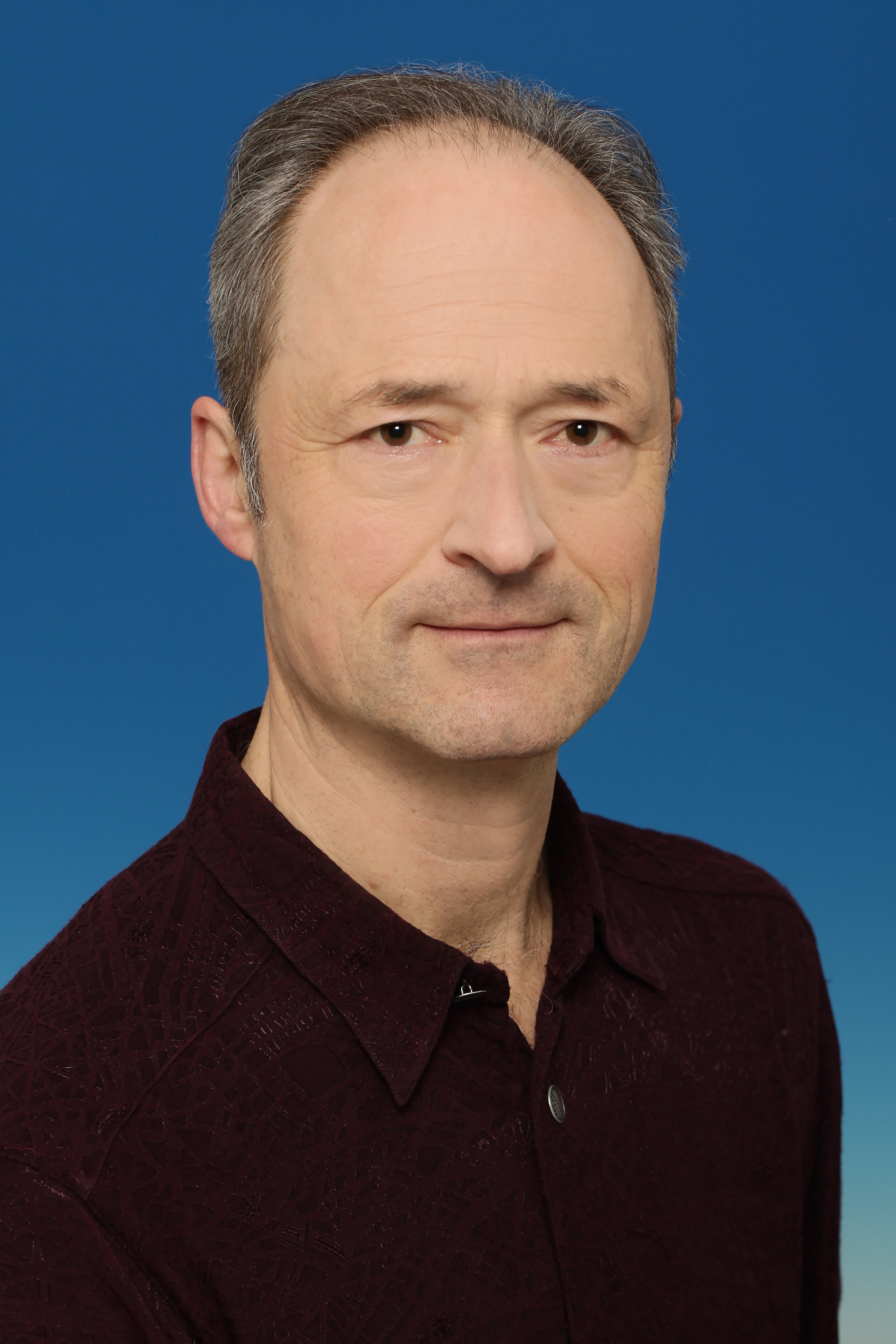 Dr. Stefan Strau&szlig;.